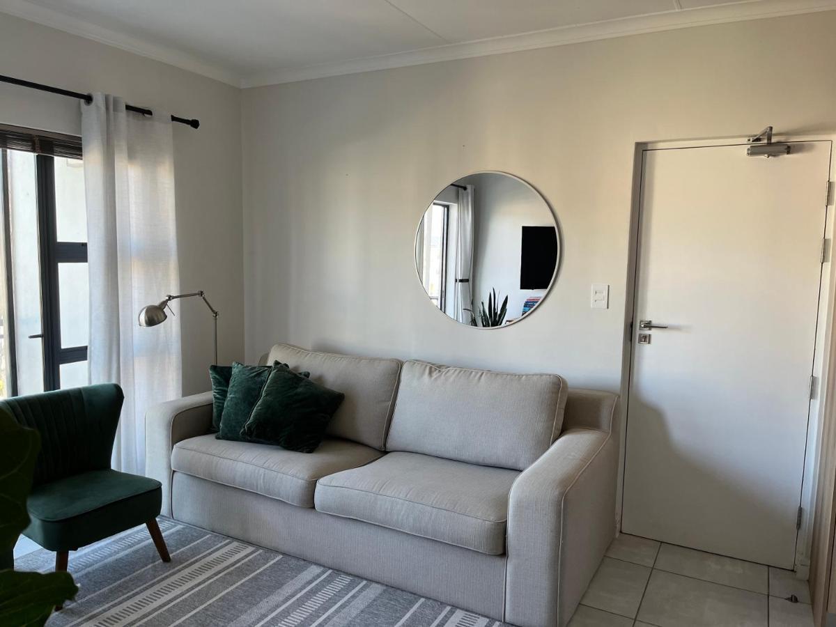 Luxury One Bedroom Apartment Somerset West Eksteriør billede